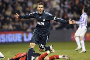 世界杯2026-美加墨世界杯之夜，伦纳德刷新纪录，篮球如何成为北美大陆的无声外交？