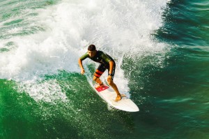 开云体育2026-霍勒迪一剑封喉，当软蛋标签在关键回合化为灰烬