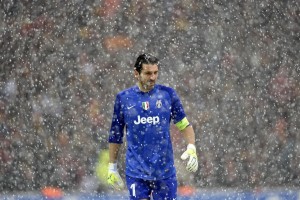 世界杯2026-赛道上的王权之争，F1年度争冠焦点战中的国王节奏