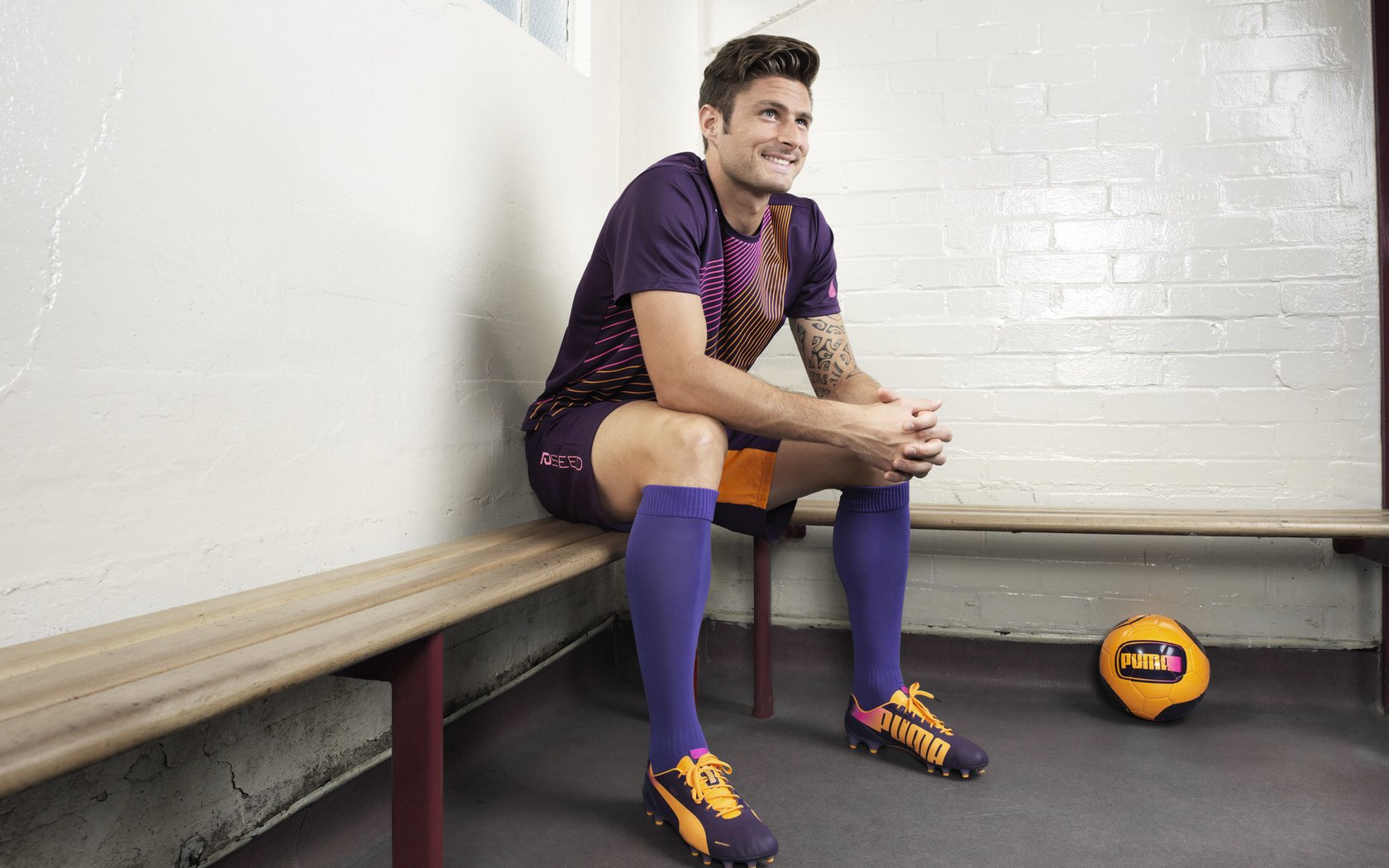 久保建英末节魔法，当日本武士在尤文图斯的绿茵圣殿接管比赛